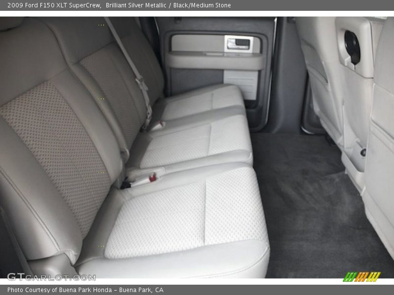 Brilliant Silver Metallic / Black/Medium Stone 2009 Ford F150 XLT SuperCrew