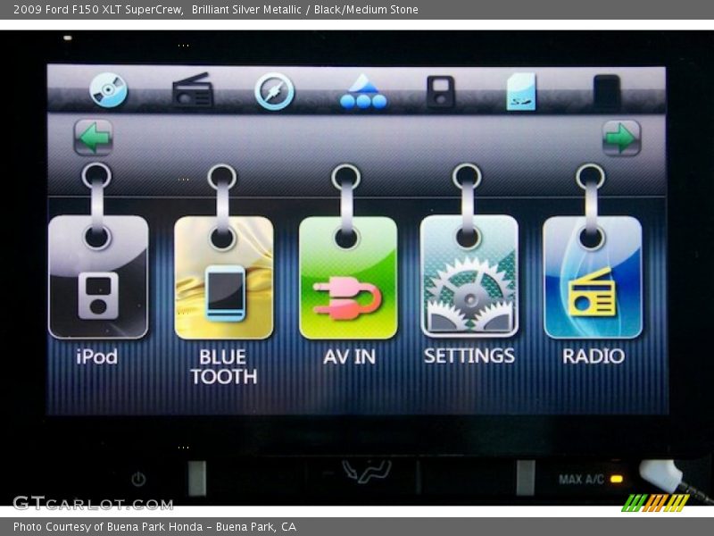 Brilliant Silver Metallic / Black/Medium Stone 2009 Ford F150 XLT SuperCrew