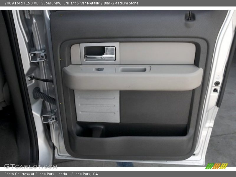 Brilliant Silver Metallic / Black/Medium Stone 2009 Ford F150 XLT SuperCrew