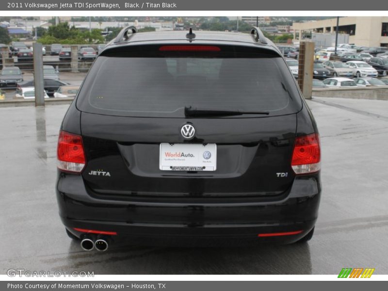 Black / Titan Black 2011 Volkswagen Jetta TDI SportWagen