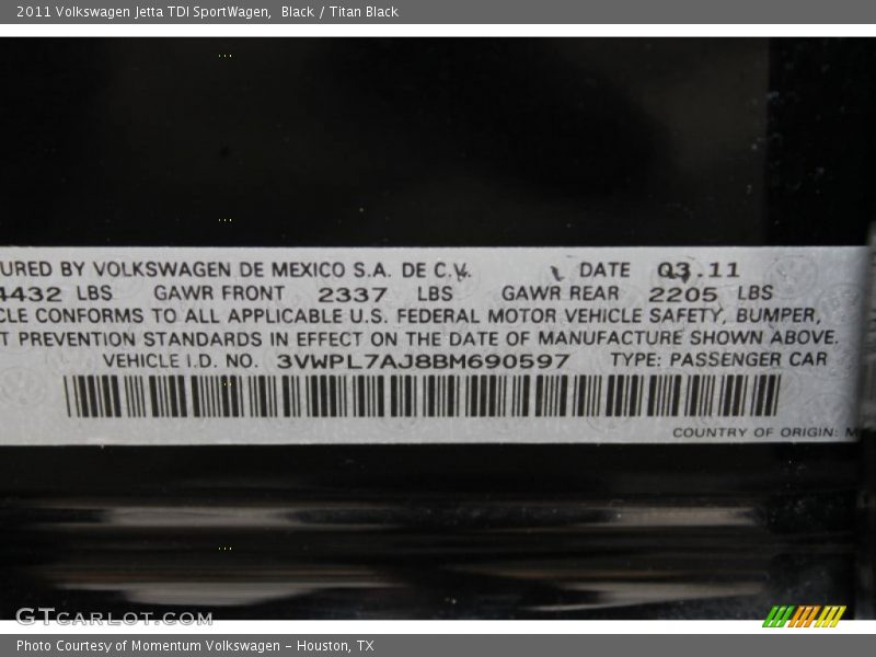 Black / Titan Black 2011 Volkswagen Jetta TDI SportWagen