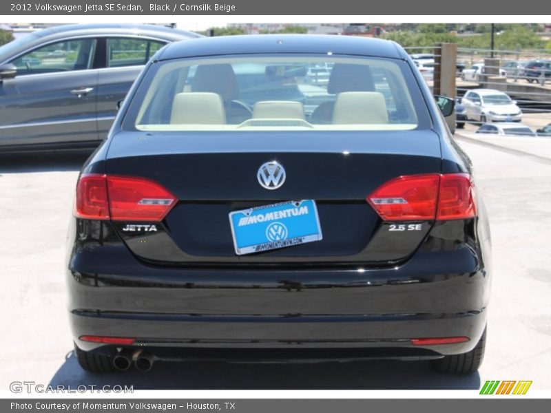 Black / Cornsilk Beige 2012 Volkswagen Jetta SE Sedan