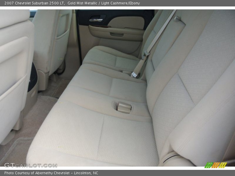 Gold Mist Metallic / Light Cashmere/Ebony 2007 Chevrolet Suburban 2500 LT