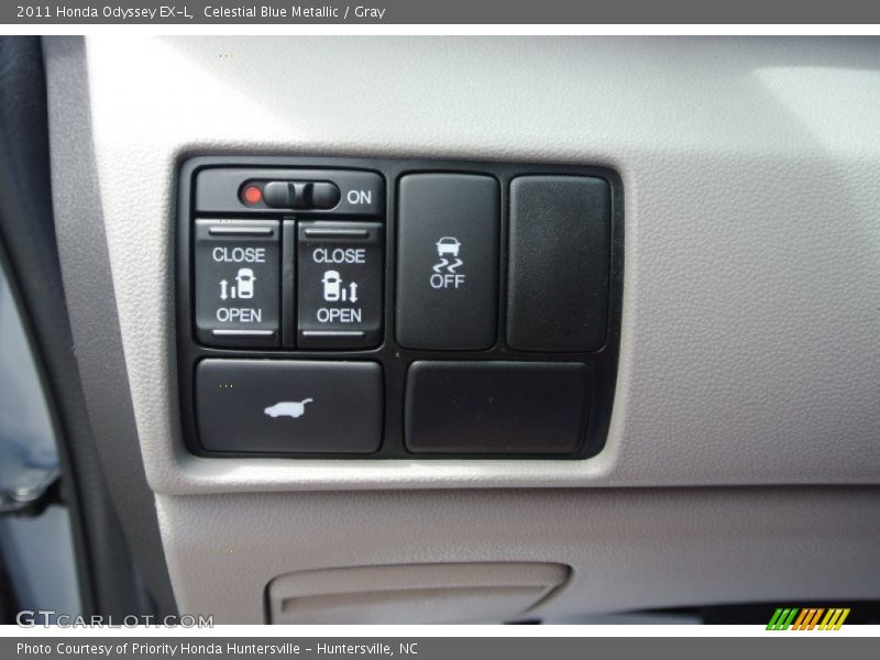 Celestial Blue Metallic / Gray 2011 Honda Odyssey EX-L