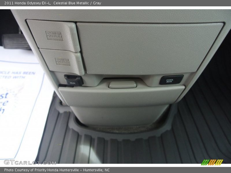 Celestial Blue Metallic / Gray 2011 Honda Odyssey EX-L