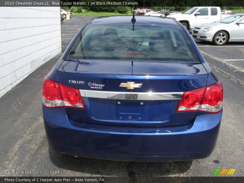 Blue Topaz Metallic / Jet Black/Medium Titanium 2013 Chevrolet Cruze LS