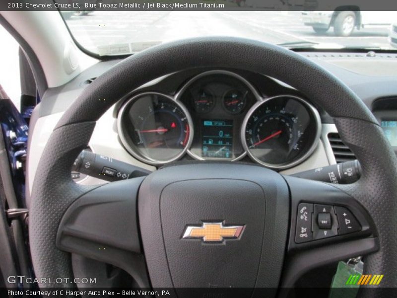 Blue Topaz Metallic / Jet Black/Medium Titanium 2013 Chevrolet Cruze LS