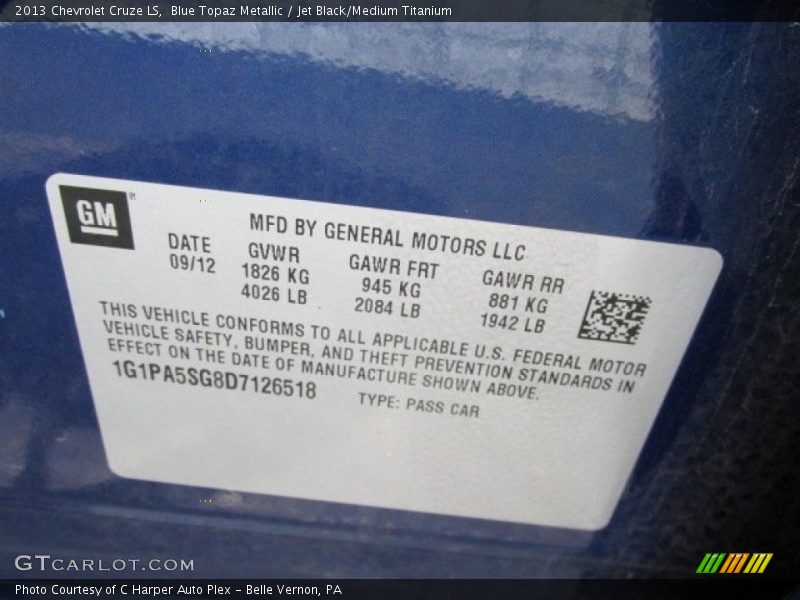Blue Topaz Metallic / Jet Black/Medium Titanium 2013 Chevrolet Cruze LS