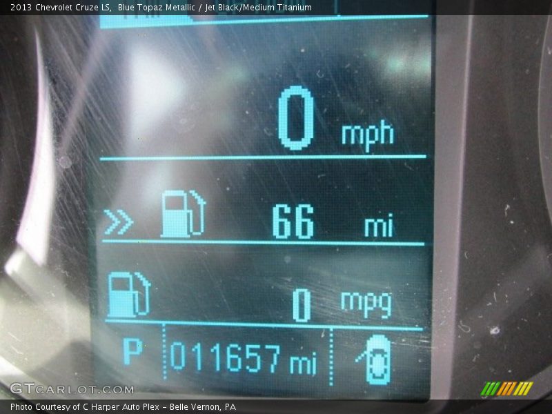 Blue Topaz Metallic / Jet Black/Medium Titanium 2013 Chevrolet Cruze LS