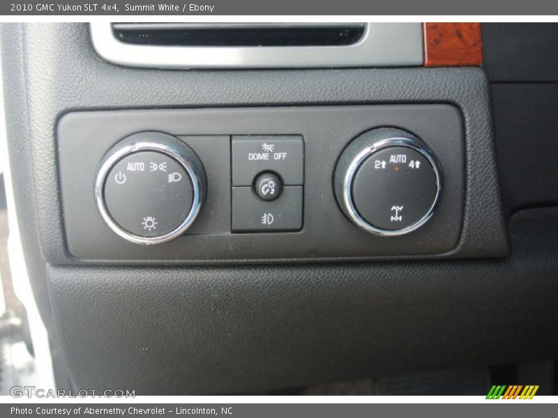 Summit White / Ebony 2010 GMC Yukon SLT 4x4