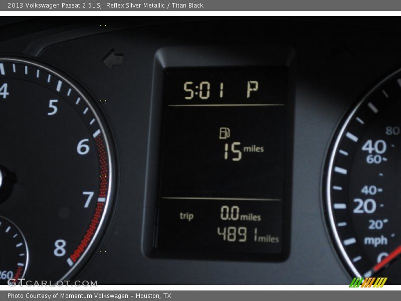 Reflex Silver Metallic / Titan Black 2013 Volkswagen Passat 2.5L S