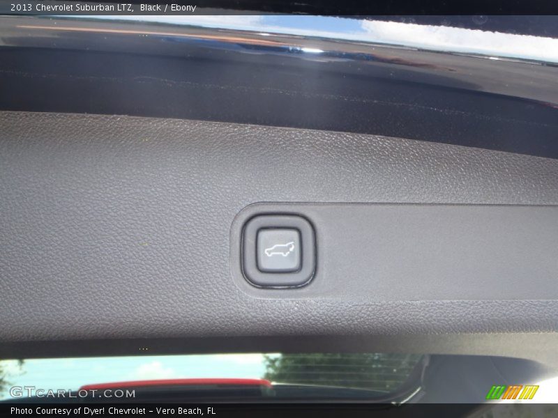 Black / Ebony 2013 Chevrolet Suburban LTZ
