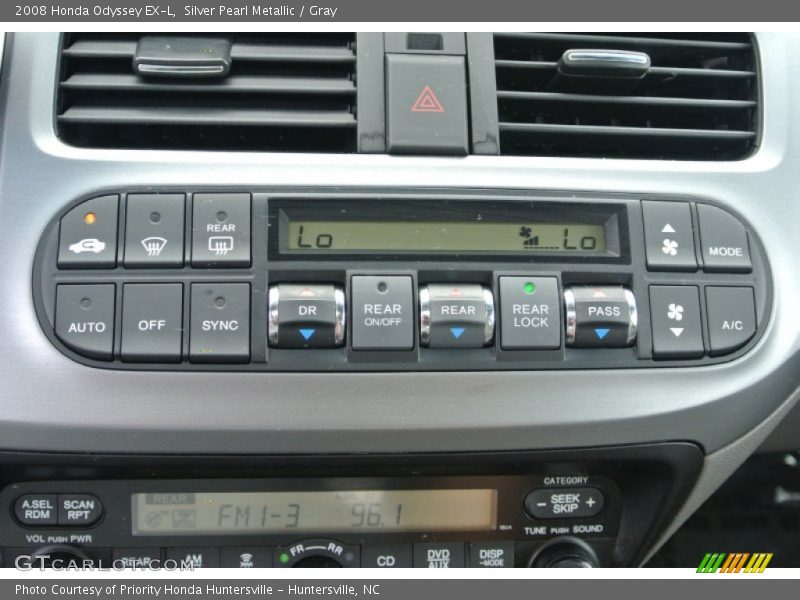 Silver Pearl Metallic / Gray 2008 Honda Odyssey EX-L