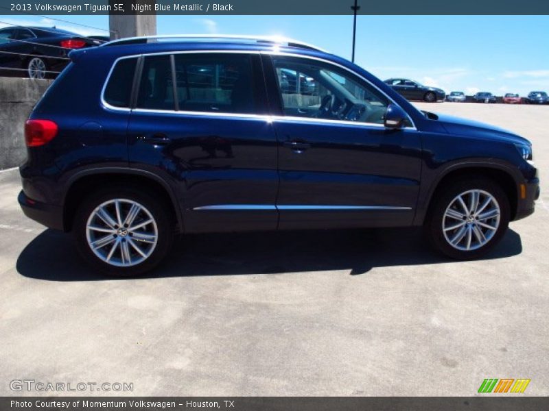Night Blue Metallic / Black 2013 Volkswagen Tiguan SE