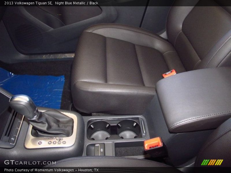 Night Blue Metallic / Black 2013 Volkswagen Tiguan SE