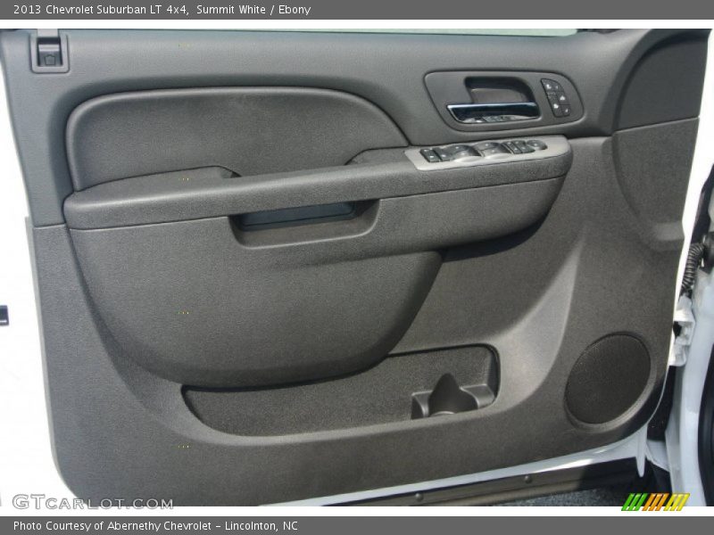 Summit White / Ebony 2013 Chevrolet Suburban LT 4x4
