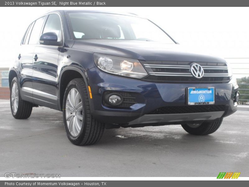 Night Blue Metallic / Black 2013 Volkswagen Tiguan SE