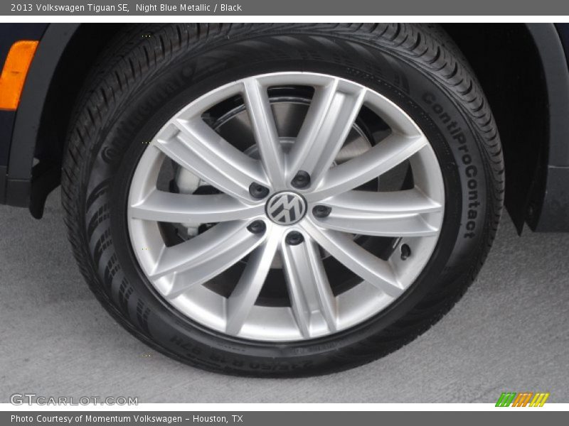 Night Blue Metallic / Black 2013 Volkswagen Tiguan SE