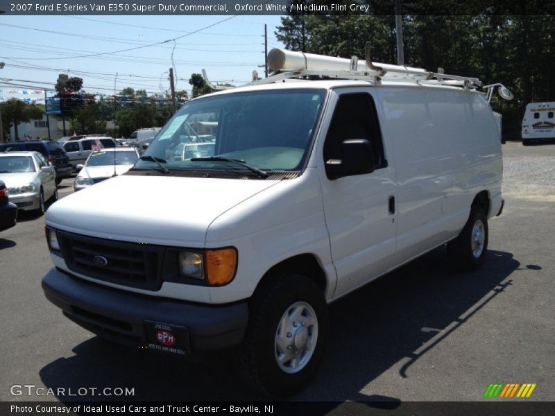 Oxford White / Medium Flint Grey 2007 Ford E Series Van E350 Super Duty Commercial