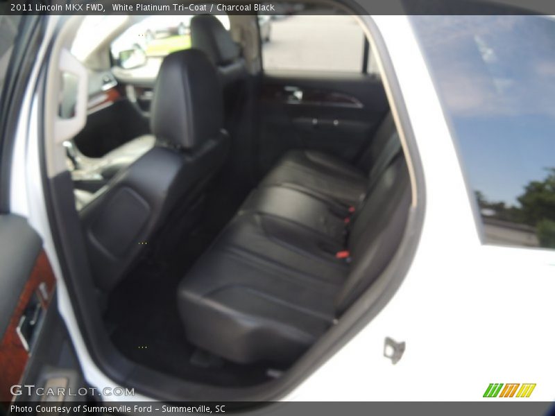 White Platinum Tri-Coat / Charcoal Black 2011 Lincoln MKX FWD