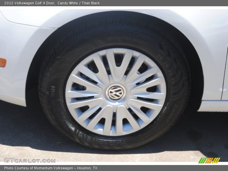 Candy White / Titan Black 2013 Volkswagen Golf 4 Door