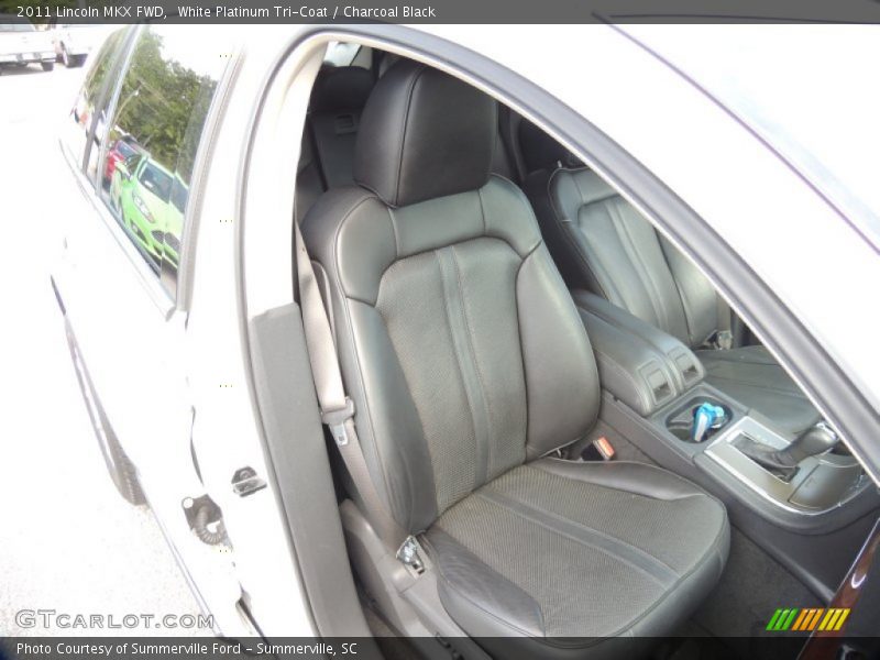 White Platinum Tri-Coat / Charcoal Black 2011 Lincoln MKX FWD