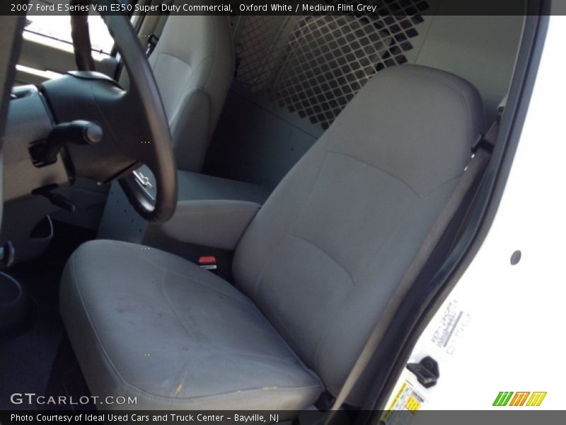 Oxford White / Medium Flint Grey 2007 Ford E Series Van E350 Super Duty Commercial