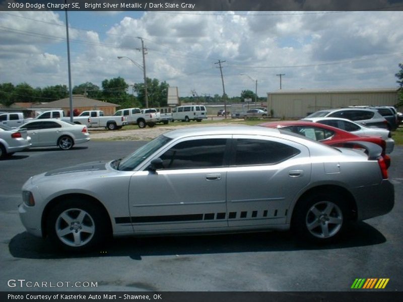 Bright Silver Metallic / Dark Slate Gray 2009 Dodge Charger SE