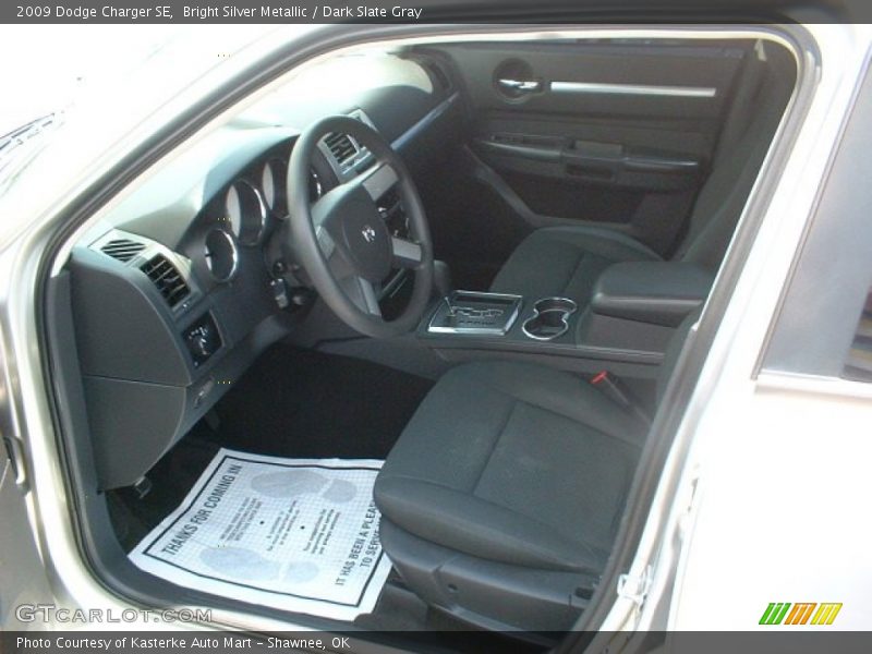 Bright Silver Metallic / Dark Slate Gray 2009 Dodge Charger SE