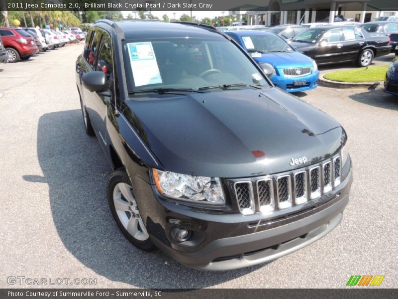 Brilliant Black Crystal Pearl / Dark Slate Gray 2011 Jeep Compass 2.0