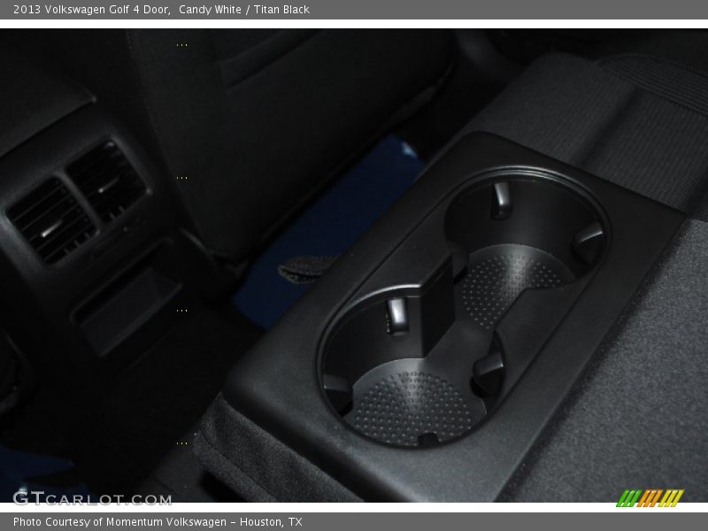 Candy White / Titan Black 2013 Volkswagen Golf 4 Door