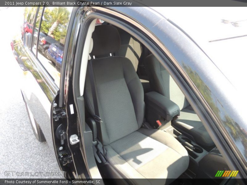 Brilliant Black Crystal Pearl / Dark Slate Gray 2011 Jeep Compass 2.0