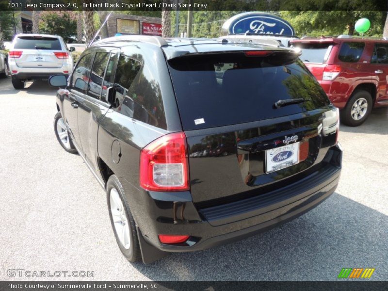 Brilliant Black Crystal Pearl / Dark Slate Gray 2011 Jeep Compass 2.0