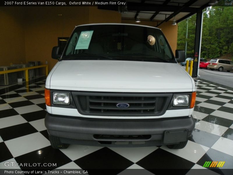 Oxford White / Medium Flint Grey 2007 Ford E Series Van E150 Cargo