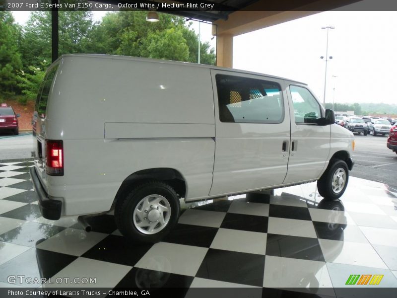 Oxford White / Medium Flint Grey 2007 Ford E Series Van E150 Cargo