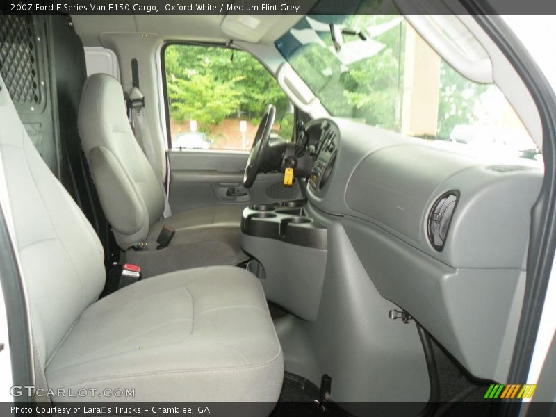 Oxford White / Medium Flint Grey 2007 Ford E Series Van E150 Cargo
