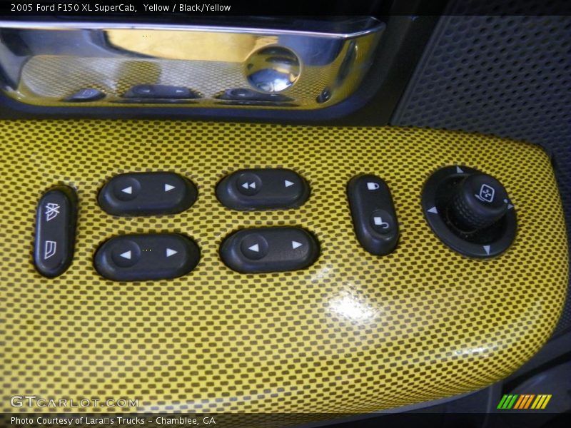 Yellow / Black/Yellow 2005 Ford F150 XL SuperCab