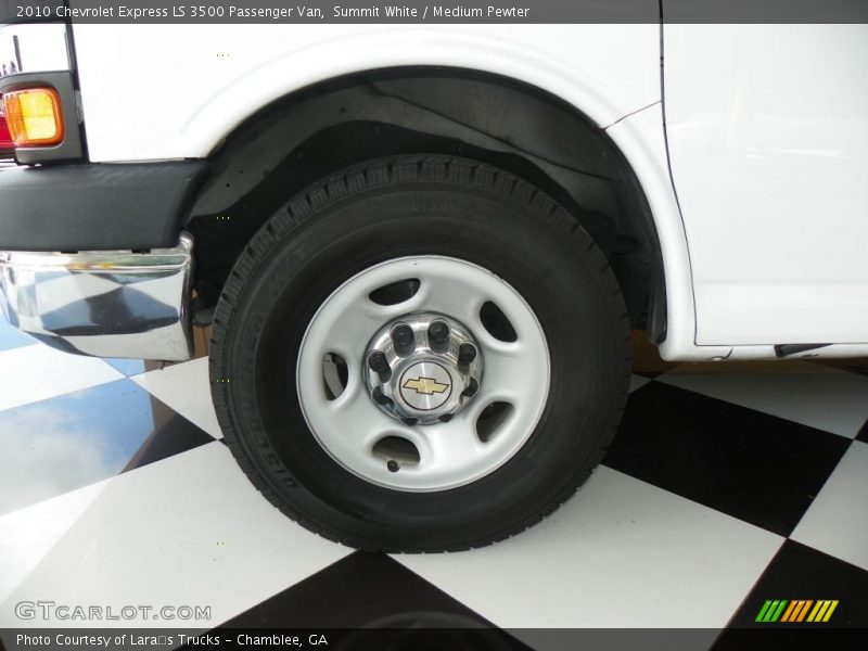 Summit White / Medium Pewter 2010 Chevrolet Express LS 3500 Passenger Van