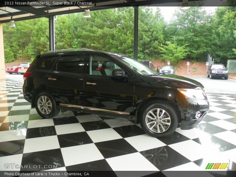 Super Black / Charcoal 2013 Nissan Pathfinder SL