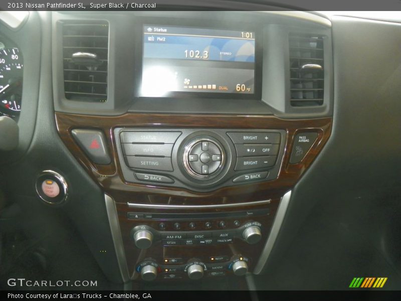 Super Black / Charcoal 2013 Nissan Pathfinder SL