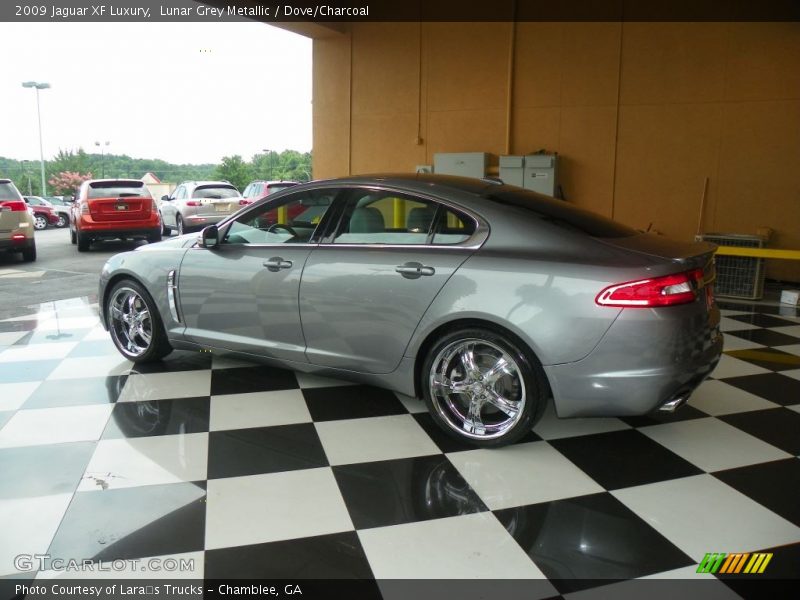 Lunar Grey Metallic / Dove/Charcoal 2009 Jaguar XF Luxury