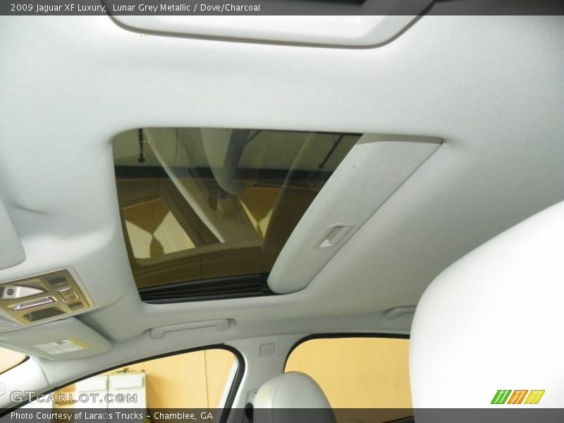 Lunar Grey Metallic / Dove/Charcoal 2009 Jaguar XF Luxury