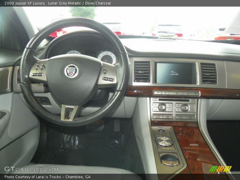 Lunar Grey Metallic / Dove/Charcoal 2009 Jaguar XF Luxury