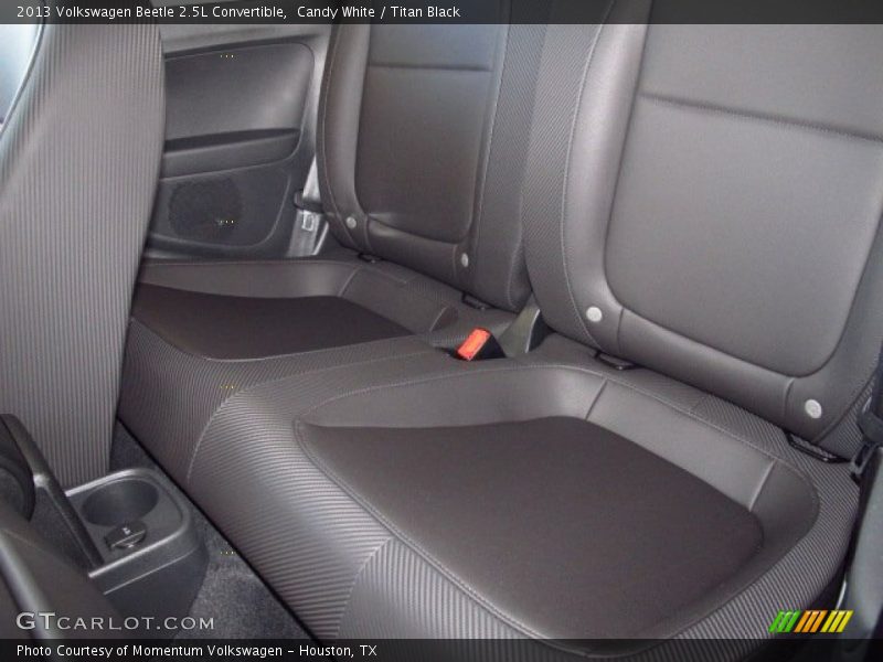 Candy White / Titan Black 2013 Volkswagen Beetle 2.5L Convertible
