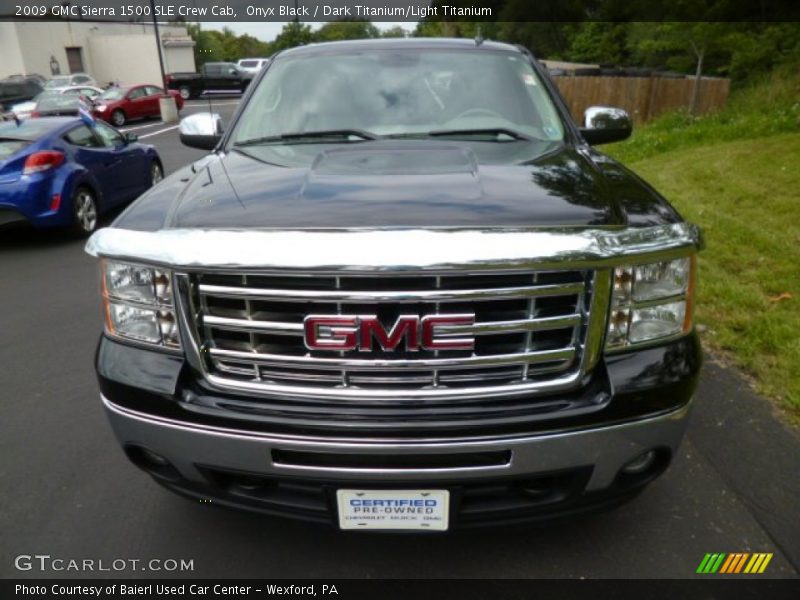 Onyx Black / Dark Titanium/Light Titanium 2009 GMC Sierra 1500 SLE Crew Cab