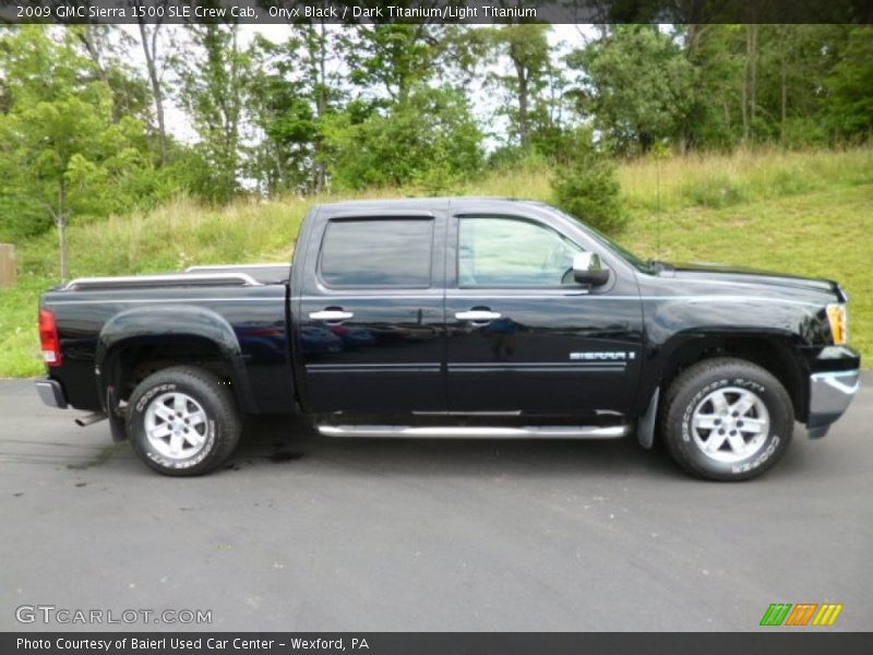 Onyx Black / Dark Titanium/Light Titanium 2009 GMC Sierra 1500 SLE Crew Cab