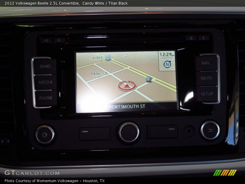 Candy White / Titan Black 2013 Volkswagen Beetle 2.5L Convertible
