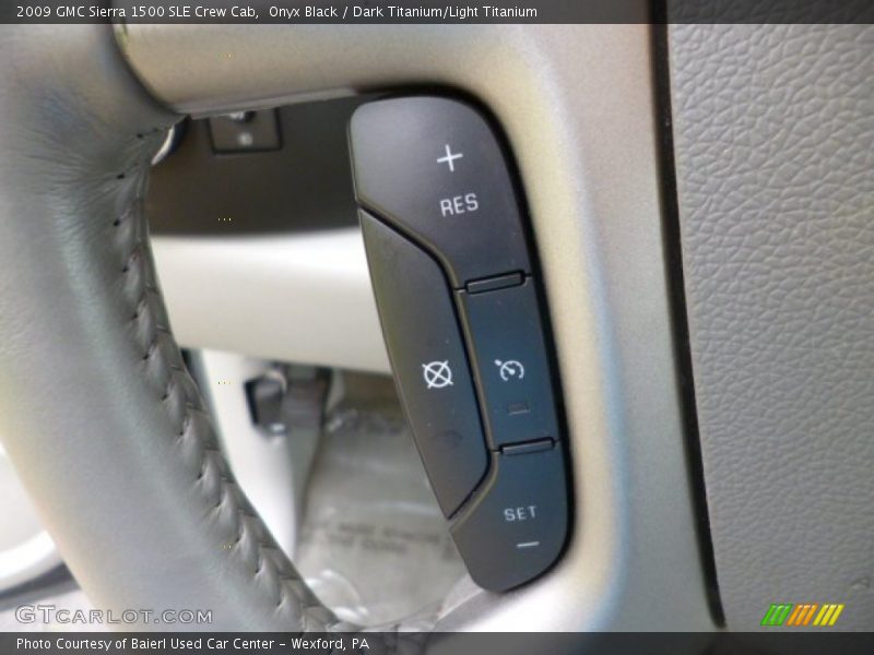 Onyx Black / Dark Titanium/Light Titanium 2009 GMC Sierra 1500 SLE Crew Cab