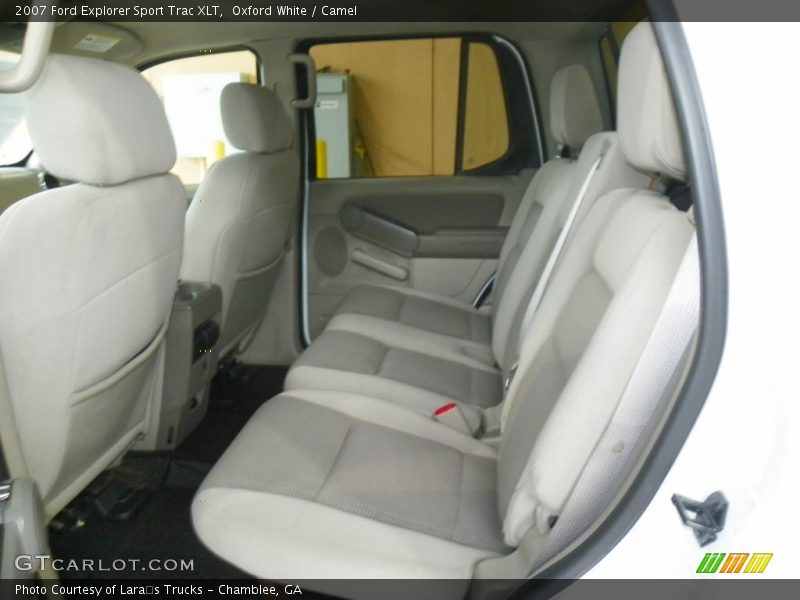 Oxford White / Camel 2007 Ford Explorer Sport Trac XLT