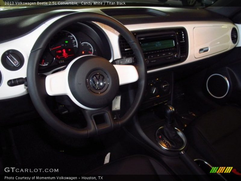 Candy White / Titan Black 2013 Volkswagen Beetle 2.5L Convertible